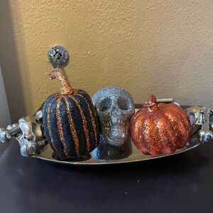NWT “skull stories” Halloween decor gray silver table decor at home fall